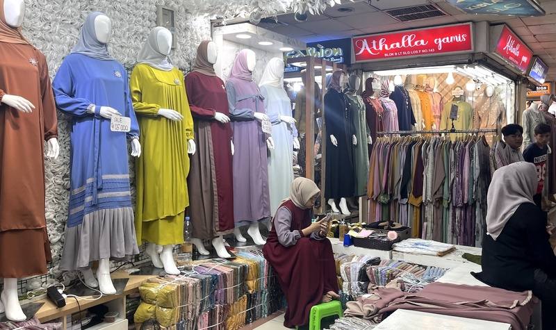 印尼紡織業者擔憂，受美國關稅影響，未來會有更多其他國家的紡織品傾銷至印尼，進而衝擊國內市場。