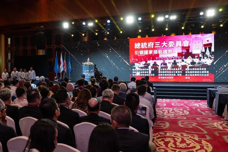 總統出席「國際扶輪3523地區2025地區年會開幕式」