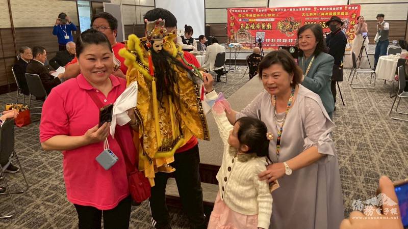 布袋戲與觀眾互動