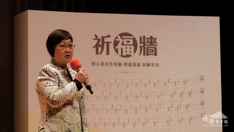 徐佳青慰問緬甸僑生
