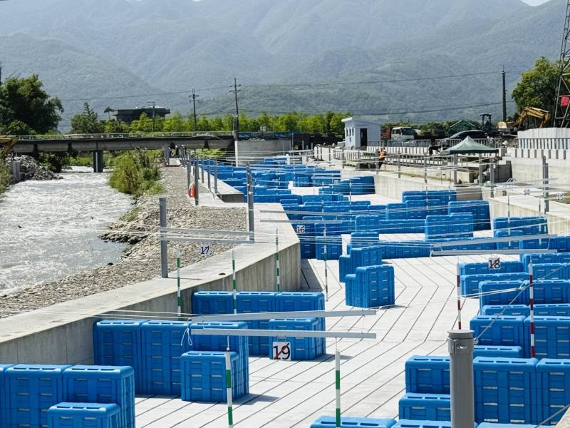 宜蘭縣為「2025雙北世界壯年運動會」協辦城市之一，安農溪輕艇激流標桿競賽場地工程（圖）總經費約新台幣2.7億元，工程已進入收尾階段，目標30日啟用。