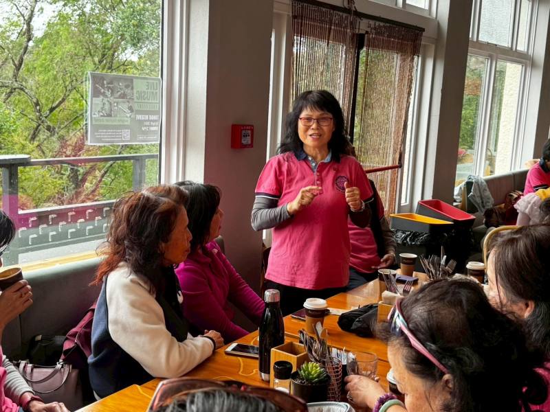 世界華人工商婦女企管協會紐西蘭分會會長楊淑貞強調「只要不放棄，終有開花結果的一天。」