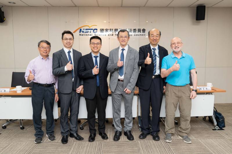 The Difference between 'Sng' and 'Pain': Medical Neuroscience Advances into Precision Treatment Era