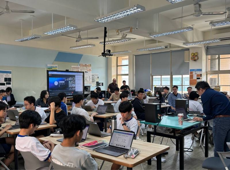 「半導體科技與應用」課程