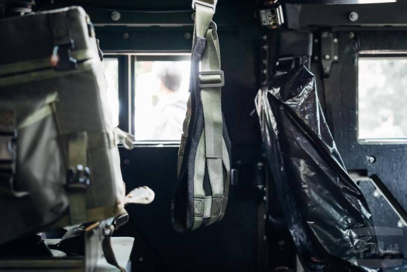 車內配置射手專用防護帶，提升戰場持續作戰能力。（軍聞社記者吳東昇攝）