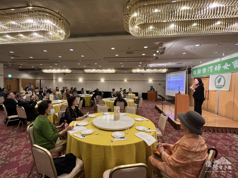 講師林晴実進行專題演講