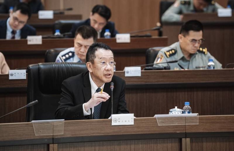 國防部長顧立雄21日主持國軍「漢光41號」電腦輔助指揮所演習（CPX）總檢討會議。（國防部提供）