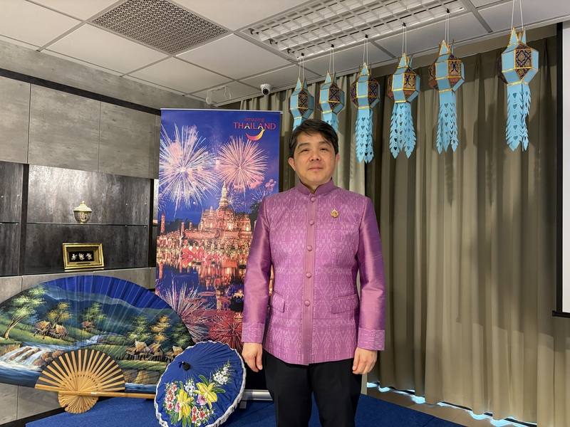 泰國貿易經濟辦事處21日舉行記者會，駐台代表文那隆（Narong Boonsatheanwong）宣布「2025泰國文化節」將於25日起舉行