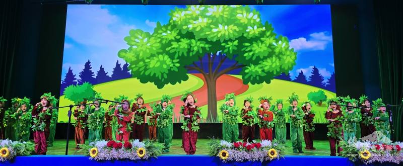 菲律賓中正學院附設泉笙培幼園和基礎教育幼稚園懇親遊藝節目