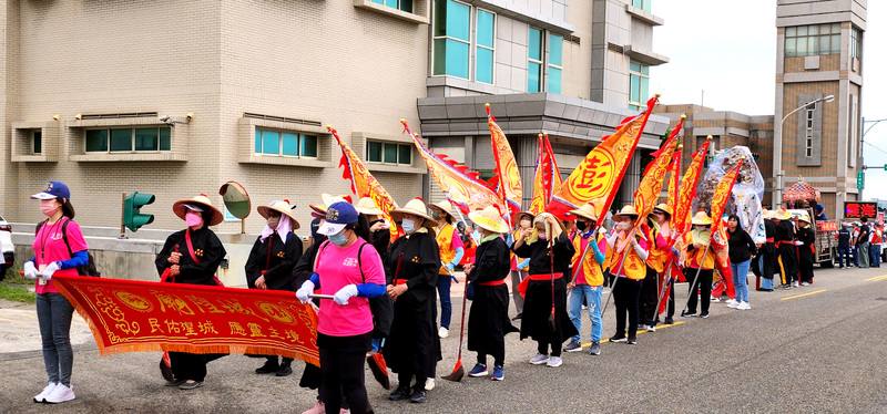 澎湖馬公城隍廟境主靈應侯環島出巡遶境祈安大典25日登場，3天將遶境澎湖本島88間宮廟，場面盛大，是澎湖境內各宮廟最盛大的一次