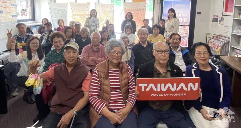 「臺灣觀光旅遊生活資訊」講座現場合影