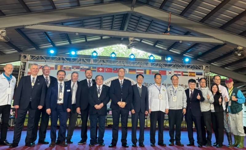 世界露營總會第95屆世界露營大會26日在新北市貢寮區龍門露營度假基地盛大舉行，亦是世界露營大會睽違34年後，再度重回台灣並在新北舉行。（新北市觀光旅遊局提供）