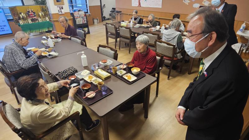 胡忠一現場關心