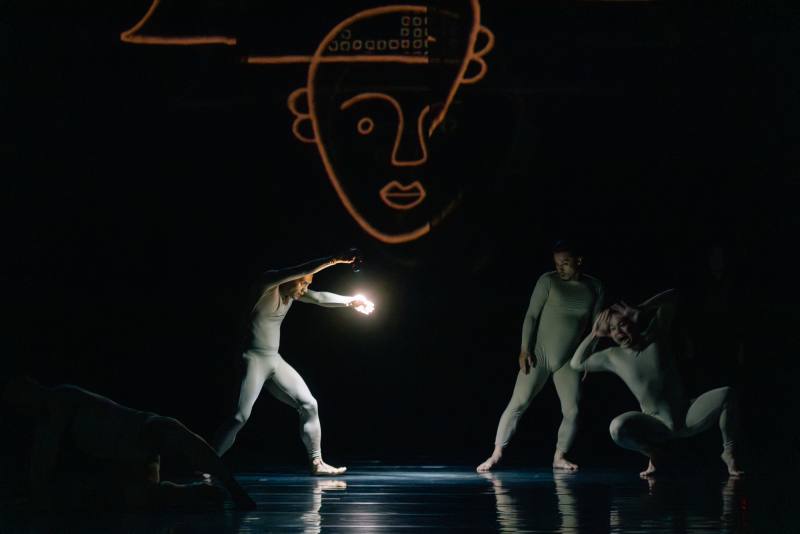 BDC每年都有新的創作，《我，我們》二部曲的演出廣受好評。(台中國家歌劇院提供)