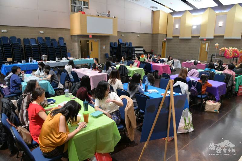 芝加哥臺灣小姐媽媽們話家常，交流生活經驗、聯繫情誼