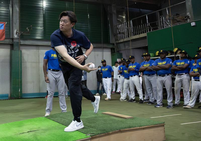 CNA photo April 28, 2025