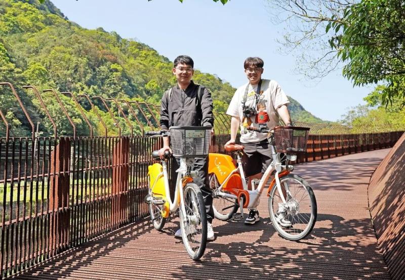 新北市政府交通局30日表示，將持續優化YouBike公共自行車租賃服務，從站台密度、車輛調度、系統維運到支付便利性與使用體驗，滿足市民多元交通需求。（新北市交通局提供）