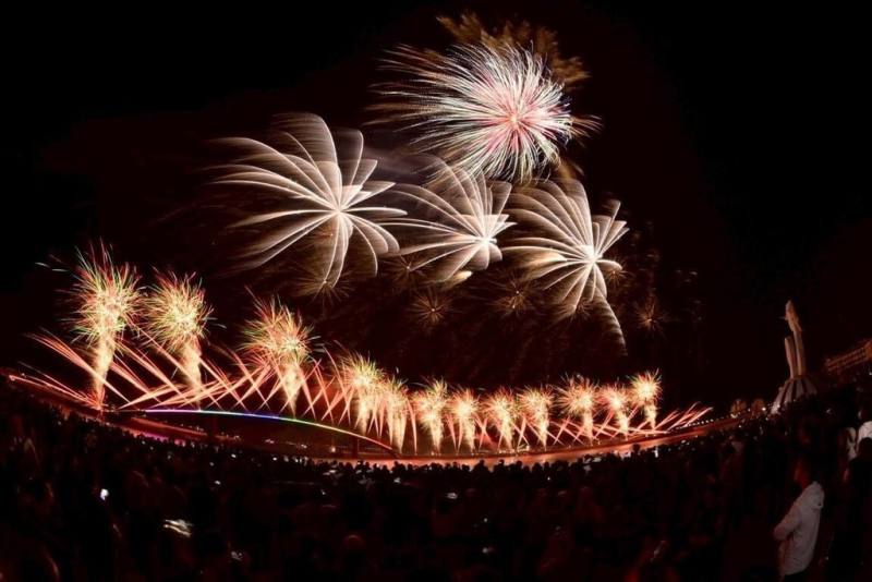 2025澎湖國際海上花火節「花生漫畫75週年 探索澎湖夢幻之旅」於5日開幕，預計吸引來自各地的旅客共襄盛舉。（澎湖縣政府提供）