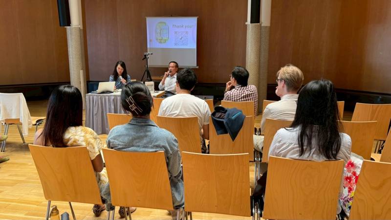 法蘭克福印支華裔聯誼會會長王錩文現身說法，分享他歷經越戰時期逃難、關進集中營，終以難民身分打拼成為企業CEO的傳奇人生