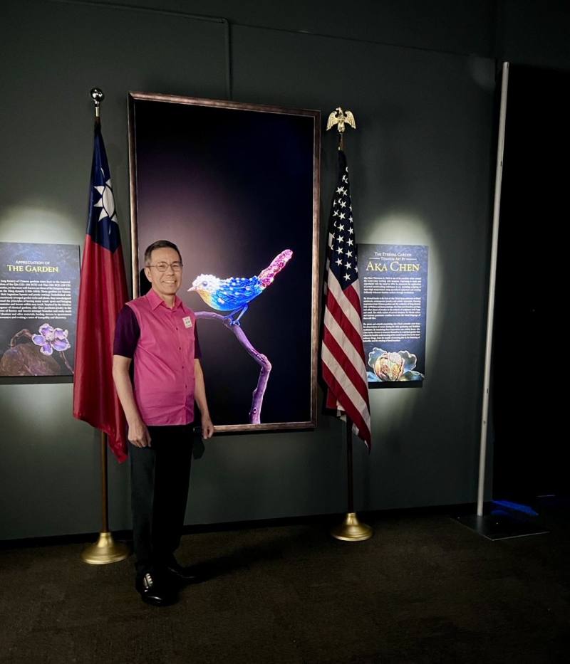 藝術家陳智權於休士頓自然科學博物館展覽現場（駐休士頓臺灣書院提供）