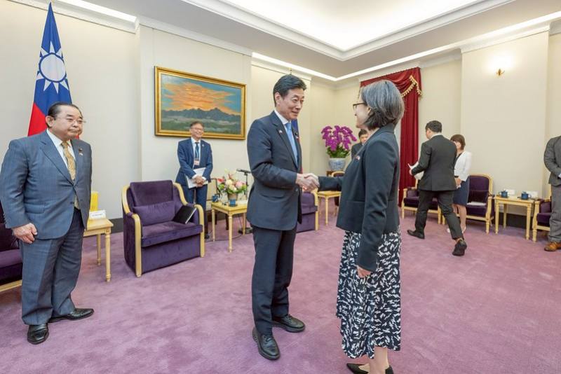 副總統接見「日本前經濟產業大臣西村康稔眾議員乙行」