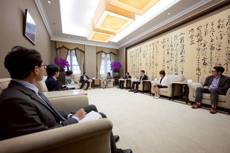 副總統接見「日本立命館大學教授垂秀夫乙行」