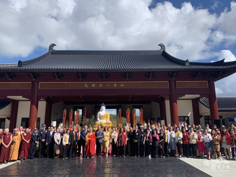 「2025佛誕節多元文化慶祝活動」全體合影