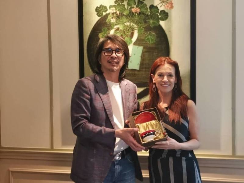 葉丙成政務次長接待美國北達科他州教育廳長Ms. Kirsten Baesler