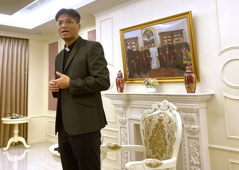 教廷順利選出羅馬天主教會第267任教宗良十四世，台灣總修院院長羅際元（圖）9日表示，教團會組成祝賀團參與就職，但仍要待梵蒂岡規畫、公布時間等