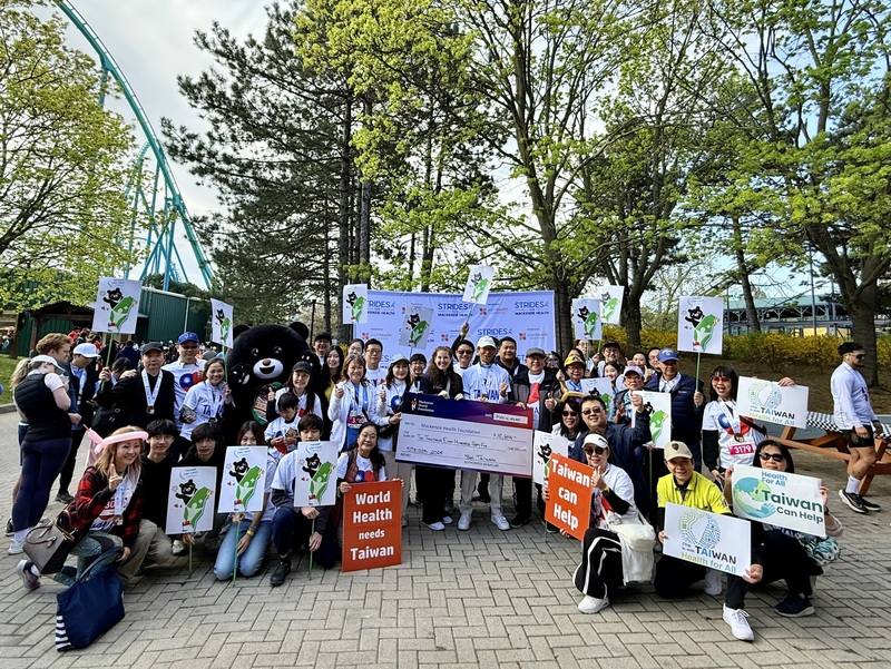 多倫多台灣人社區組成”Team Taiwan”加入加拿大Mackenzie醫院年度路跑活動，不但團隊人數最多，捐款金額也佔活動募款總額近3分之1。
