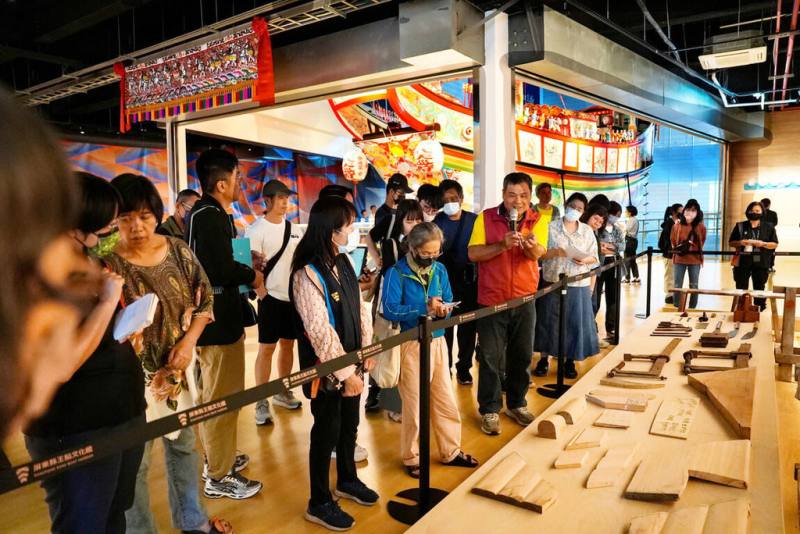 屏東縣政府為推動大眾親近地方文化館，在518國際博物館日當天王船文化館免費參觀，還舉辦「博物館冒險王」活動，邀請民眾走進文化場域。（屏東縣政府提供）