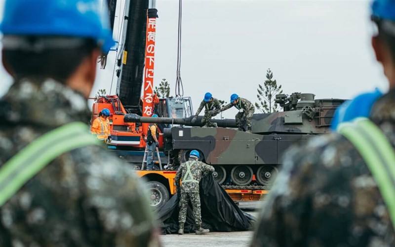 Taiwan's first batch of M1A2T tanks purchased from the United States arrives and is transported to an army armor training center in Hsinchu County in December, 2024. Photo courtesy of the Military News Agency