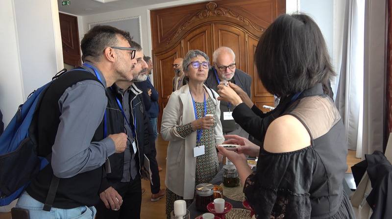 交通部觀光署到羅馬推廣台灣旅遊，活動現場可品味台灣茶，引起許多義大利參加者好奇。