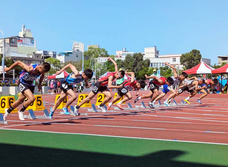 2025年全國小學田徑錦標賽14、15日在金門登場，全台各縣市超過700名選手同場競技