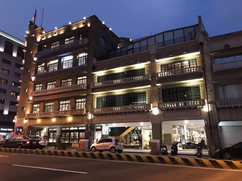 台南市政府計畫成立「歷史文化場域經理平台」，且擬定「台南市歷史文化場域經理平台設置自治條例」，強化歷史文化場域永續經營和專業管理。圖為台南林百貨。（台南市政府提供）