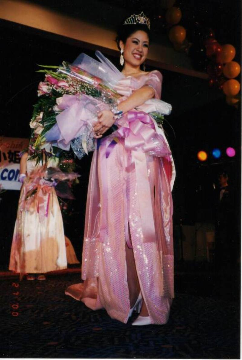 洛杉磯郡高等法院台裔法官黃海倫（圖）積極參與台灣人社群，2000年時她還是大學生，就曾經獲選「台美小姐」皇后。（黃海倫提供）