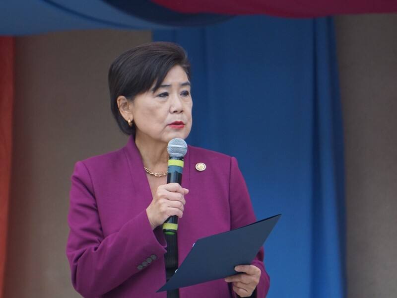 聯邦眾議員趙美心（Judy Chu）出席洛杉磯台美人傳統週園遊會，表達支持台美貿易的立場