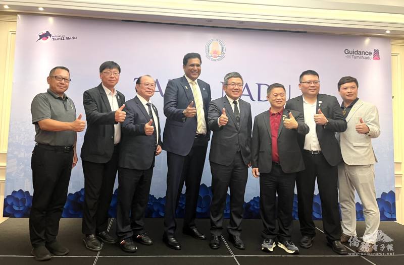 全體與會貴賓合影