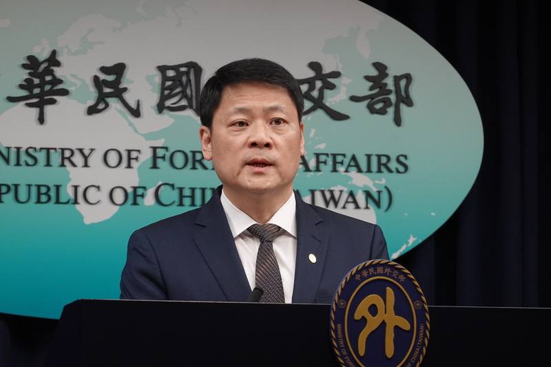 外交部20日舉行例行記者會，拉美司長鄭力城表示，貝里斯優質水產品可望逐步輸台，外交部也將持續促進台貝兩國雙邊貿易合作