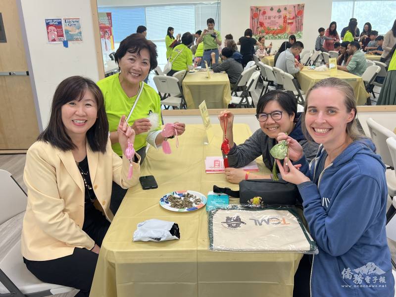 TCML學員開心製作香包