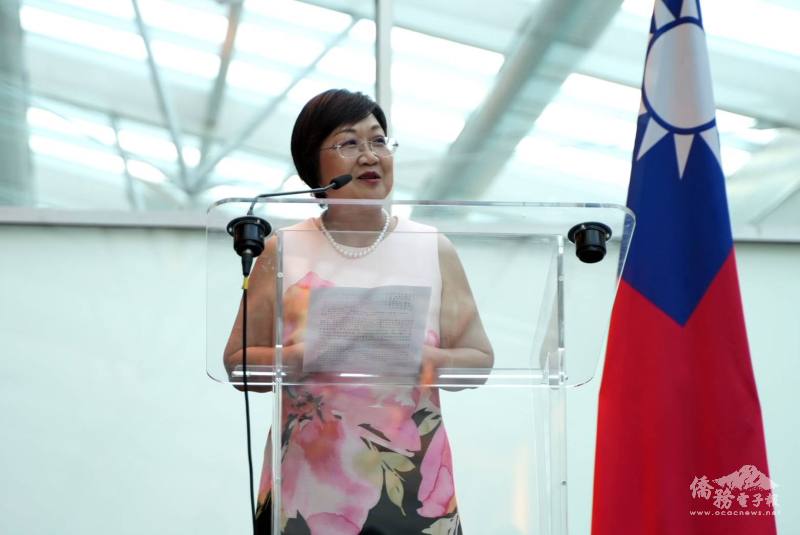 徐佳青主持僑委會僑團晚宴感謝僑界的支持