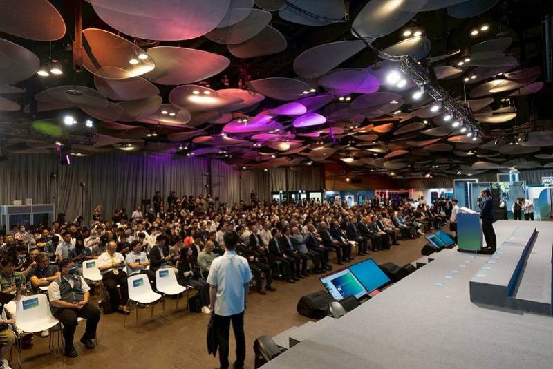 副總統出席「從區域到全球：亞馬遜創新戰略發佈會」