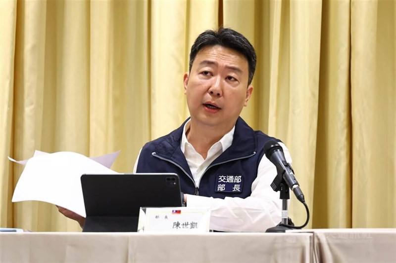 Transportation Minister Chen Shih-kai (陳世凱) speaks to the press on May 20. CNA photo May 20, 2025