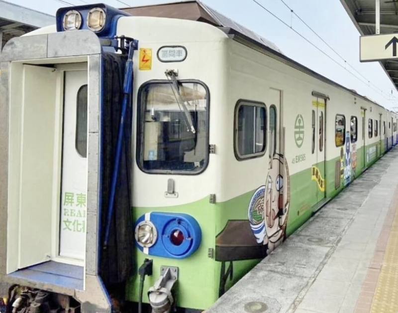 台鐵公司宣布，6月14日將開行「噹噹一族彩繪郵輪式列車」，訂於5月26日開賣，這郵輪式列車將帶領遊客探訪台鐵不對外開放的神祕車站「南方小站」。（台鐵公司提供）