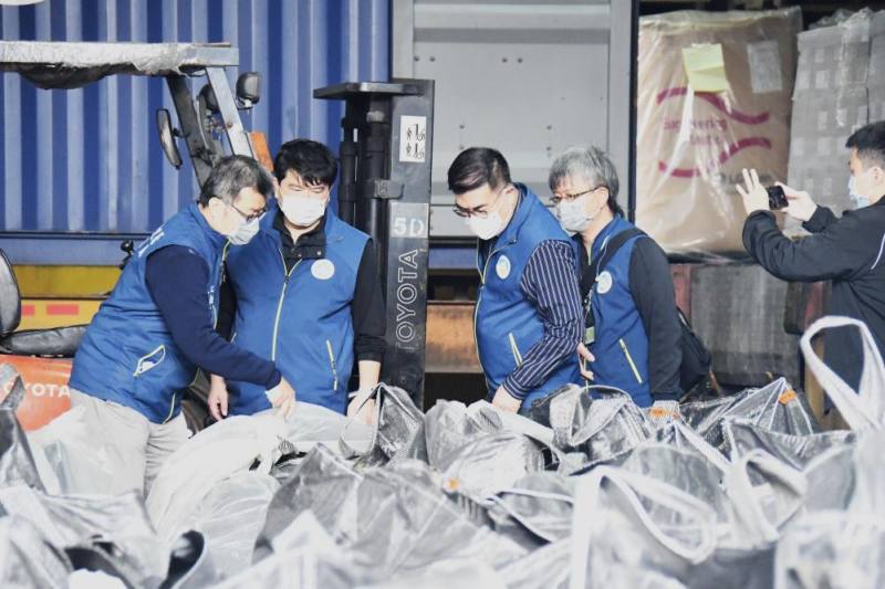 彭啓明部長現勘照1