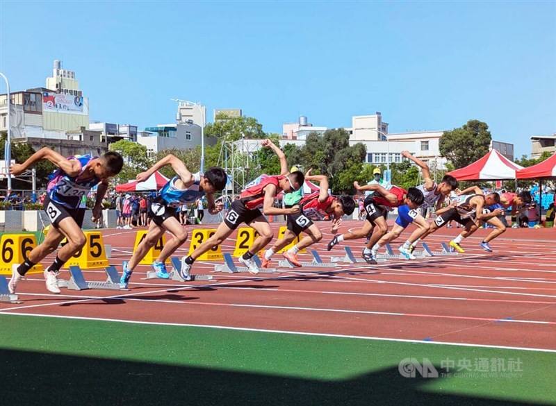 Track and field athletes take off for a race in this CNA file photo