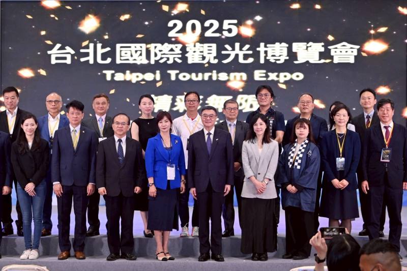 行政院長卓榮泰出席「2025台北國際觀光博覽會」開幕典禮