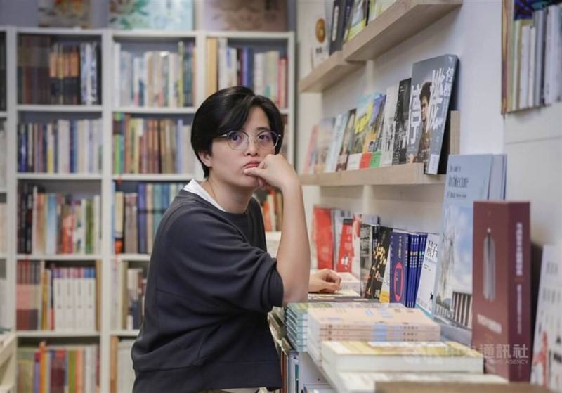 Yang Shuang-zi (楊双子). CNA file photo