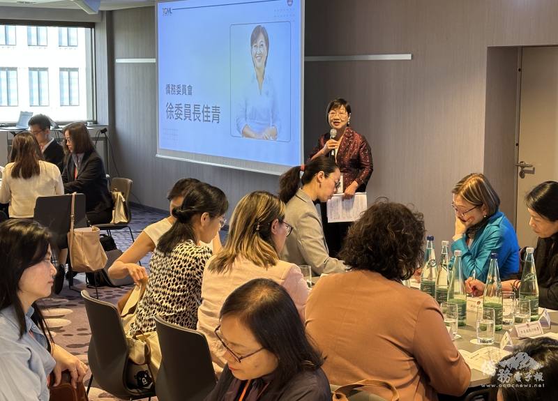 僑務委員會委員長徐佳青開幕致詞，期許參加學員收穫滿滿