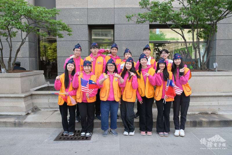 FASCA指導老師胡玲玲(前排左三)及學員